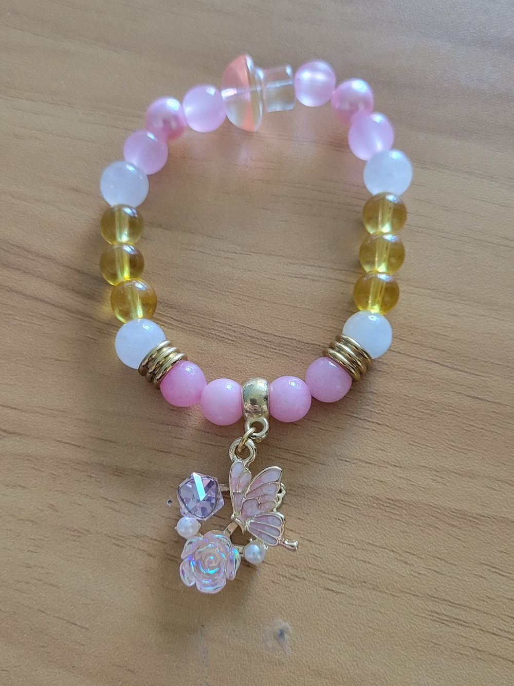 🍁NEW🍁Hand Crafted Pink, Gold & Yellow Beaded Bracelet with Butterfly Charm